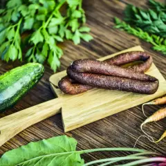 Kiełbasa na keto: jak wybrać zdrowe i smaczne opcje bez węglowodanów