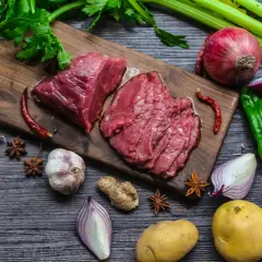 Jak wędzić polędwiczki wieprzowe, aby uzyskać idealny smak i aromat