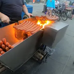Kiełbasa z Nyski w Krakowie - historia, miejsca i smak, którego nie zapomnisz