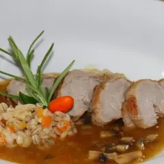 Jak zrobić schab cielęcy, aby był soczysty i pełen smaku