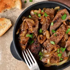 Jak podgrzać wątróbkę drobiową, aby nie straciła smaku i wilgotności