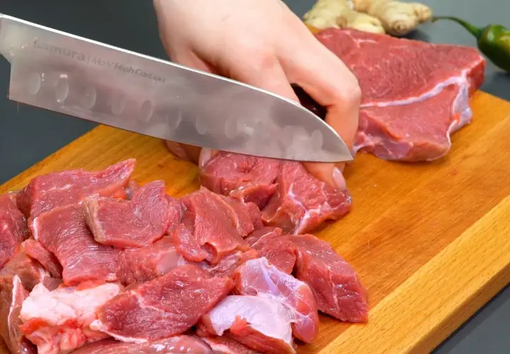 Idealna pieczona wołowina krok po kroku. Uniknij wpadek w kuchni!