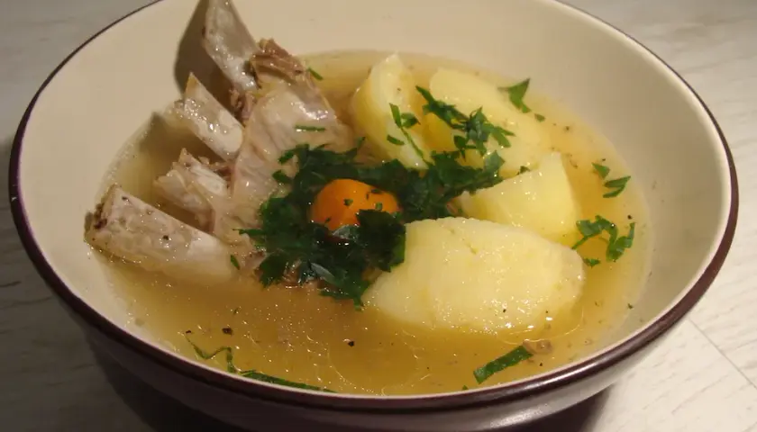 Jakie przyprawy do rosołu z baraniny, aby uzyskać wyjątkowy smak?