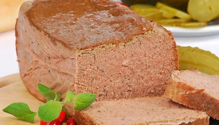 Pasztet: prawda o mięsnym składzie, który zaskoczy każdego!