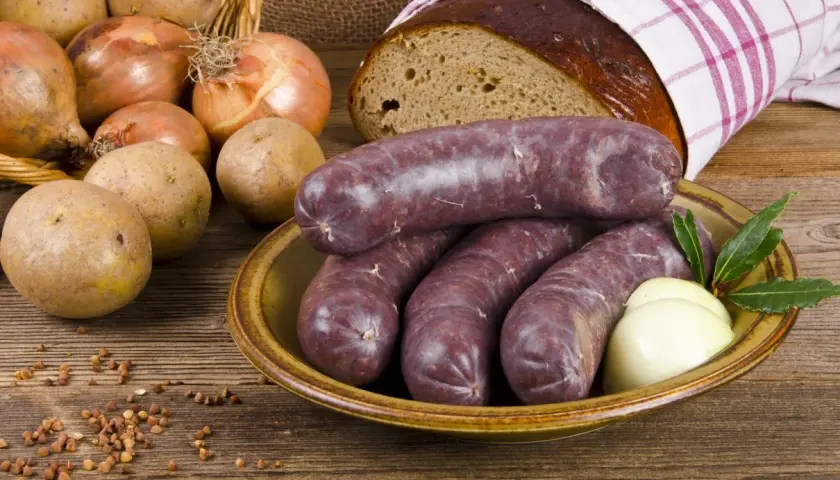Jak ugotować kaszankę w wodzie - proste kroki, które musisz znać
