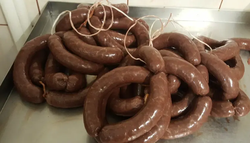 Czy kaszanka jest keto? Sprawdź jej węglowodany i wpływ na dietę
