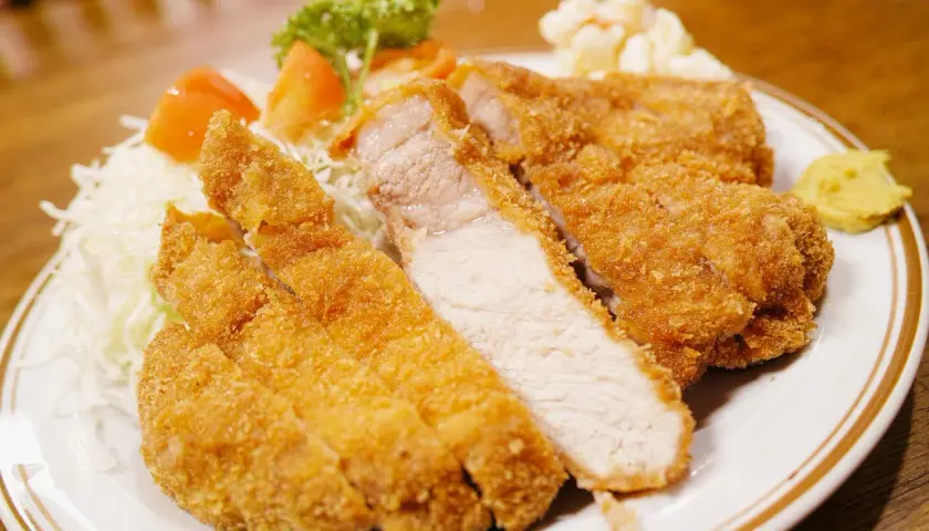 Po co moczyć schab w mleku? Oto sekrety idealnego mięsa