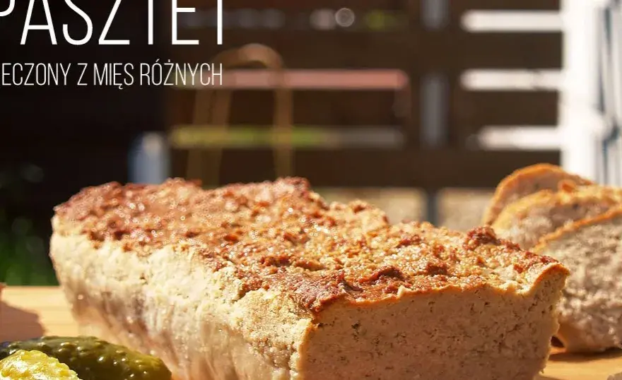 Ile piec pasztet z termoobiegiem, aby uniknąć zakalca?