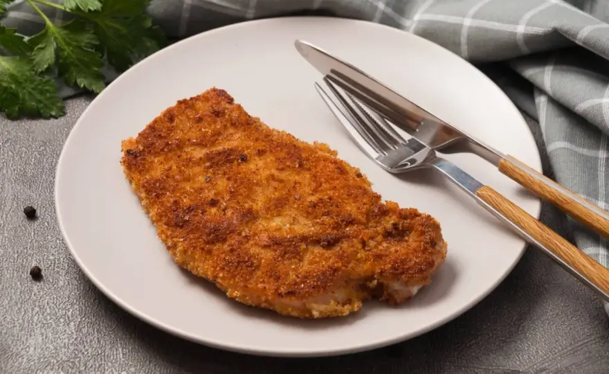 Kotlet drobiowy w panierce kcal - ile kalorii ma twój ulubiony przepis?