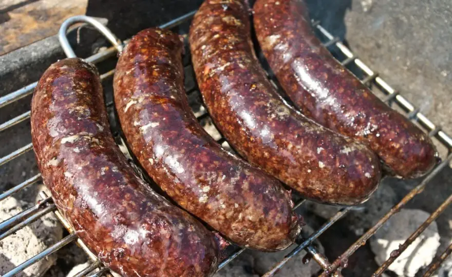 Jak przygotować kaszankę na grilla - proste przepisy i sekrety smaku