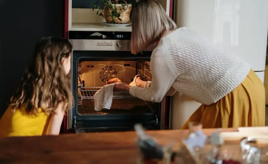 Idealna temperatura pieczenia pasztetu. Unikaj tych błędów w kuchni!