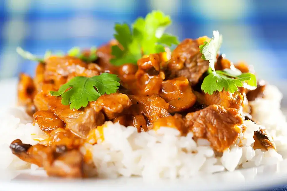 Zdjęcie Najlepsze przepisy na wieprzowinę curry, które zachwycą Twoje podniebienie
